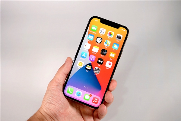 乐至苹果手机维修分享iOS 14.2修订版已到，专属iPhone 12系列 
